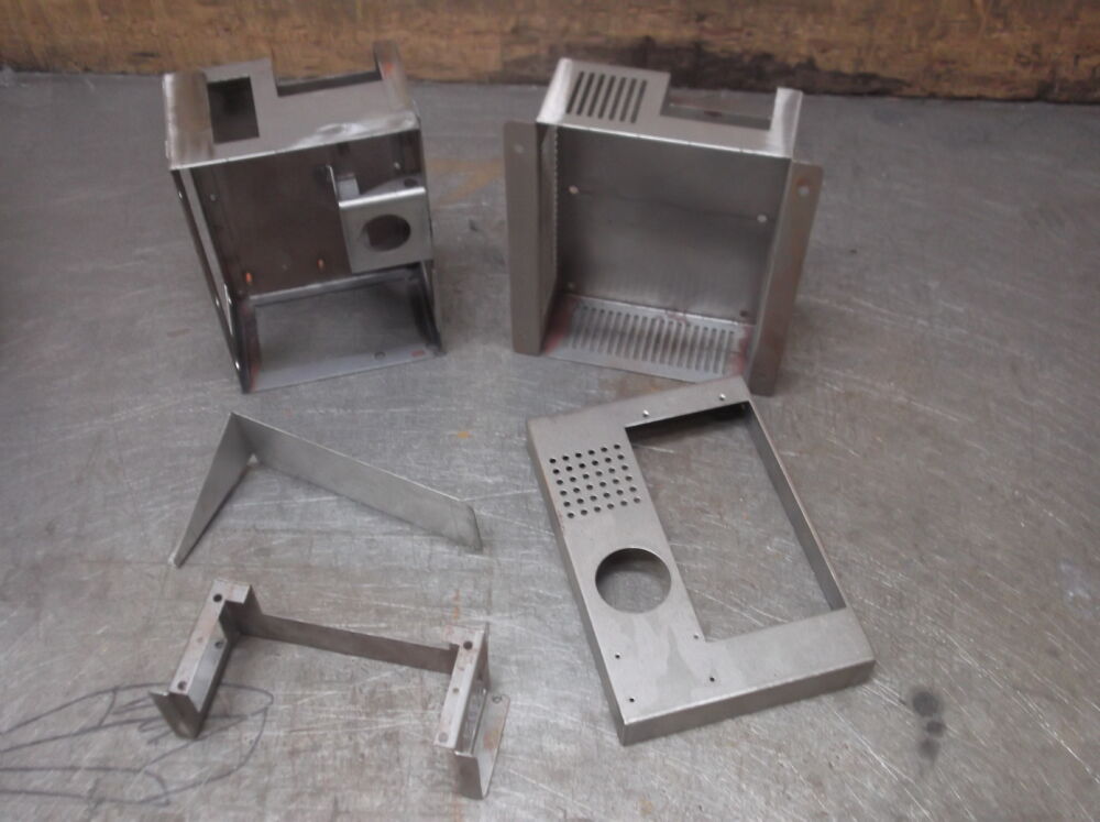 spcc　ｔ2.3-3.2　鉄道関連機器部品