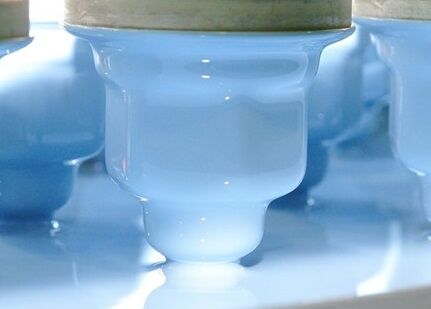 金型や部材の周りに被膜するでぃっぷ成型